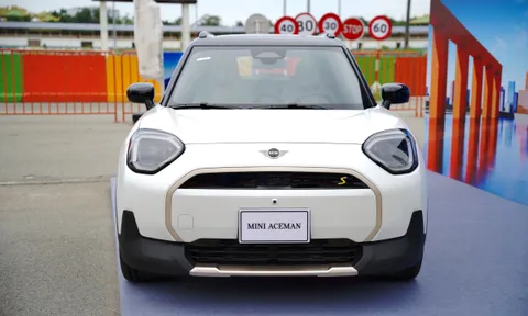 Cận cảnh MINI Aceman giá 2,419 tỷ đồng tại Việt Nam, có gì đặc biệt để thu hút khách Việt?