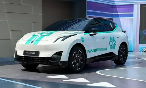 Xe điện dáng coupe Lynk & Co 02 có gì để thuyết phục khách Việt trong tầm giá 800-900 triệu đồng?