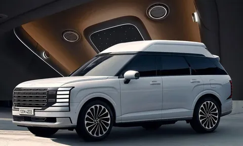 Hyundai Palisade High Roof - SUV nhưng khoang sau sang trọng chẳng khác nào limousine