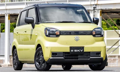 Suzuki e Sky - Xe điện mini lắp pin nhỏ nhưng chạy tới 310 km/sạc