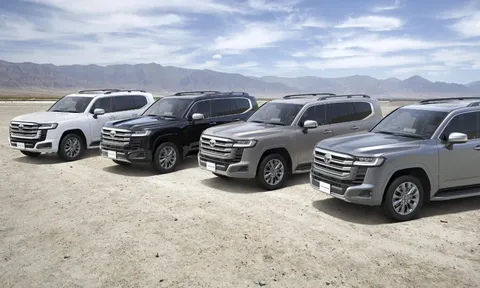 Toyota Land Cruiser 300 'chia tay' máy xăng V6, thay bằng động cơ hybrid mạnh 457 mã lực