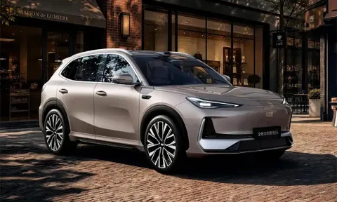 Geely EX5 phiên bản mới ra mắt: Mạnh hơn trước 114 mã lực, tầm vận hành tối đa tới 635 km