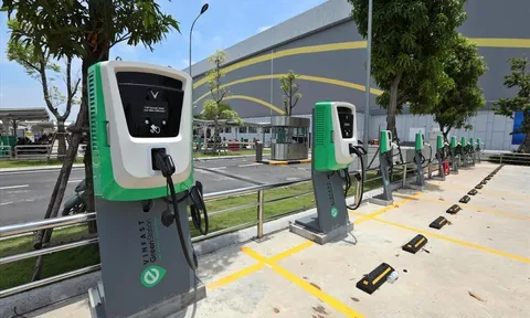 Trạm sạc xe điện phải bảo đảm khả năng dùng chung cho các xe tương thích