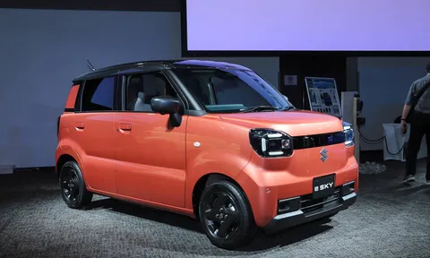 Xe điện mini Suzuki eSky ra mắt: Tầm vận hành 310 km/sạc, giá bán rẻ bất ngờ