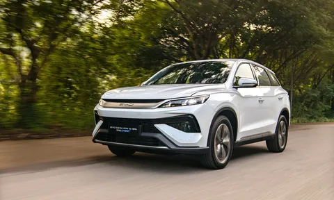 Ảnh thực tế BYD Sealion 5 DM-i bản tiêu chuẩn: Giá ưu đãi 659 triệu đồng, bị cắt giảm những gì so với bản cao?