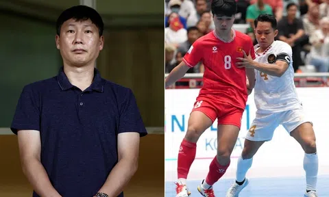 Tin bóng đá trong nước 13/11: ĐT Việt Nam lập kỳ tích trên BXH FIFA; HLV Kim Sang-sik gây ngỡ ngàng