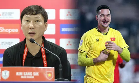 HLV Kim Sang Sik có quyết định gây ngỡ ngàng, trụ cột ĐT Việt Nam bị gạch tên ở AFF Cup 2024