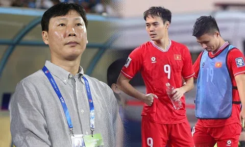 Trụ cột ĐT Việt Nam báo tin dữ, HLV Kim Sang-sik đau đầu trước thềm VL Asian Cup 2027