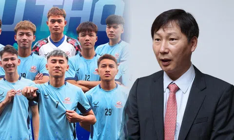 Tin bóng đá trưa 3/5: Đội bóng Việt Nam bán độ; HLV Kim Sang-sik đón viện binh 'khủng'