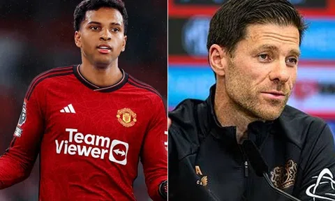 Rodrygo bị Xabi Aonso gạch tên, Real Madrid mở đường cho Manchester United chiêu mộ?