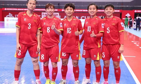 Vỡ mộng dự World Cup, Quả bóng vàng Việt Nam gây ngỡ ngàng trước Bán kết châu Á