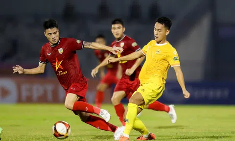 Đội bóng V.League bị tố 'nhường điểm', HLV trưởng chính thức lên tiếng