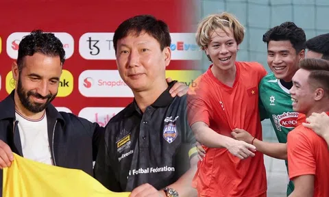 HLV Kim Sang-sik đón tin vui sau 'địa chấn' trước Man Utd, ĐT Việt Nam chốt 'thánh địa'