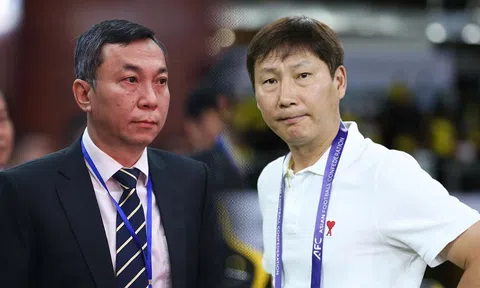 VFF chính thức 'bật đèn xanh', HLV Kim Sang-sik đón 'siêu viện binh' châu Âu lên ĐT Việt Nam