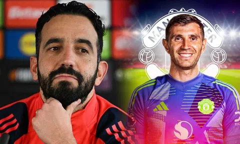 HLV Ruben Amorim chính thức ra 'tối hậu thư', Man United chiêu mộ Dibu Martinez thay thế Onana?