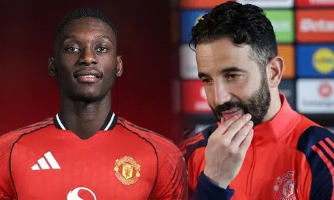 PSG chính thức 'bật đèn xanh', Man United chớp thời cơ đưa bom tấn thứ 4 cập bến Old Trafford?