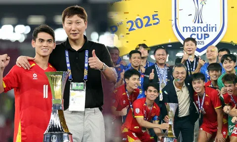 HLV Kim Sang-sik 'mở đường' cho sao trẻ lên ĐT Việt Nam, tuyên bố cứng sau kỷ lục Đông Nam Á