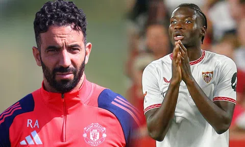HLV Ruben Amorim hết kiên nhẫn với 'trò cưng', Manchester United gấp rút chiêu mộ 'Pogba mới'