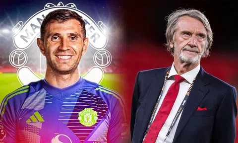 Sir Jim Ratcliffe ra phán quyết cuối cùng, chính thức xong vụ Emiliano Martinez gia nhập Man United