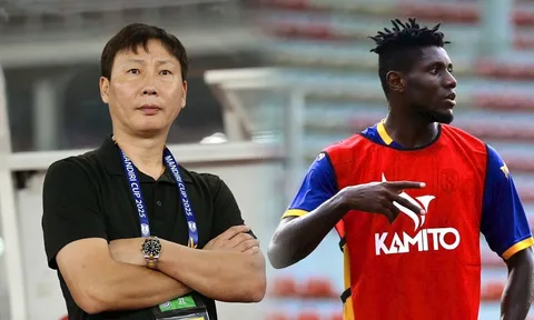 HLV Kim Sang-sik nhận 'mật thư', ĐT Việt Nam có sự phục vụ của chân sút hàng đầu V.League