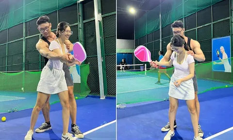 Vợ say sưa 'tán tỉnh' đồng đội nam đánh cặp pickleball, chồng bất lực kêu cứu