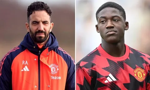 Tin chuyển nhượng mới nhất 19/9: Mainoo đếm ngày rời Man Utd; Sir Jim Ratcliffe sa thải HLV Amorim?