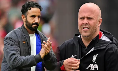 Tin bóng đá quốc tế 23/9: Man Utd chốt người thay Ruben Amorim; Liverpool nẫng tay trên MU?