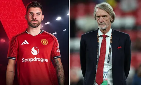Vụ Ruben Neves đến Old Trafford ngã ngũ, Man United chiêu mộ thành công siêu tiền vệ giá 0 đồng?