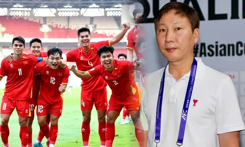U23 Việt Nam lập kỳ tích chấn động Đông Nam Á, HLV Kim Sang-sik tiếp tục nhận 'món quà lớn'