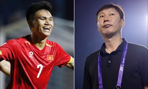 ĐT Việt Nam ;tạo 'địa chấn' trên BXH FIFA, HLV Kim Sang-sik nhận thưởng lớn sau trận thắng Nepal