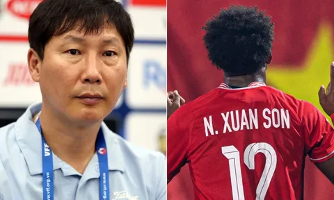 HLV Kim Sang-sik đưa ra lựa chọn khó tin, Xuân Son chính thức trở lại ĐT Việt Nam