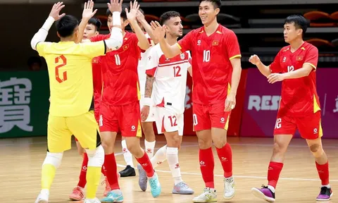 ĐT Việt Nam biến động lớn, 3 cầu thủ bị gạch tên trước SEA Games 33
