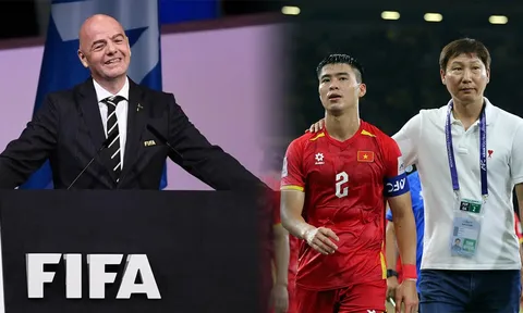 Điểm tin BĐVN 4/12: HLV Kim Sang-sik nhận cảnh báo tại SEA Games; LĐBĐ Malaysia 'đầu hàng' FIFA?