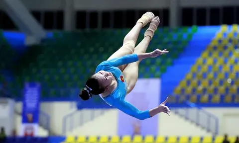 Trọng tài đổi ý sau khi nhận khiếu nại, VĐV Việt Nam bị 'cướp' mất HCV SEA Games 33