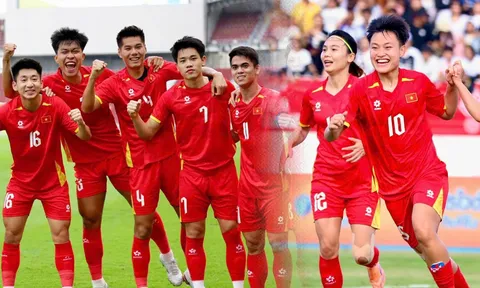 ĐT nữ Việt Nam cùng đội U22 hiên ngang vào bán kết SEA Games 33, CĐV Đông Nam Á 'dậy sóng'