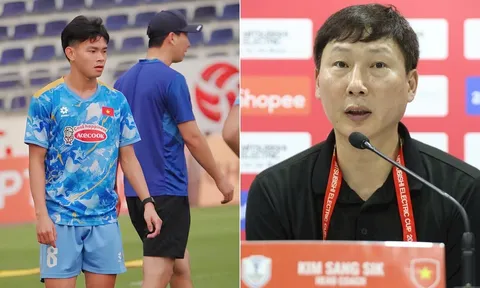 Sét đánh ngang tai HLV Kim Sang-sik, trụ cột U23 Việt Nam bị gạch tên ngay trước thềm VCK U23 châu Á 2026