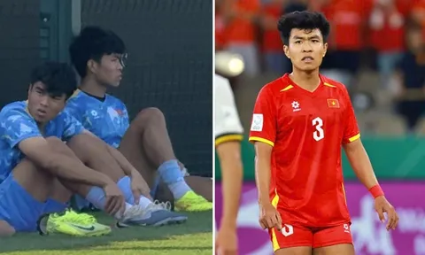 Lý Đức mất ngủ sau tấm thẻ đỏ tai hại, trụ cột U23 Việt Nam để lộ dấu hiệu đáng lo trên sân tập
