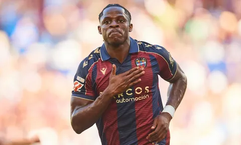 'Vua dội bom' La Liga chờ Man United, từ chối chuyển nhượng khiến CLB chủ quản nóng mắt