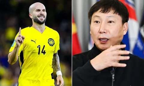 Malaysia đứng trước 'thảm kịch', kình địch ĐT Việt Nam được khuyên giữ nguyên chính sách nhập tịch