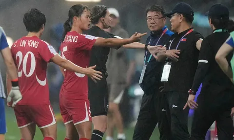 Trọng tài Việt Nam có quyết định gây tranh cãi, ĐT nữ Triều Tiên từ chối vào sân thi đấu