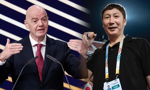 ĐT Việt Nam thoát 'cửa tử' đầy ngoạn mục, HLV Kim Sang-sik nhận vinh dự lớn từ FIFA