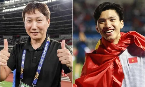 HLV Kim Sang-sik đón hàng loạt trụ đột, Văn Hậu chính thức tái xuất ĐT Việt Nam sau 3 năm