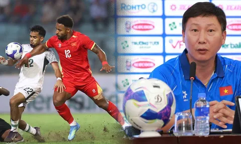 ĐT Việt Nam đè bẹp Bangladesh, HLV Kim Sang-sik tung 'tuyệt chiêu' khiến đối thủ bất lực
