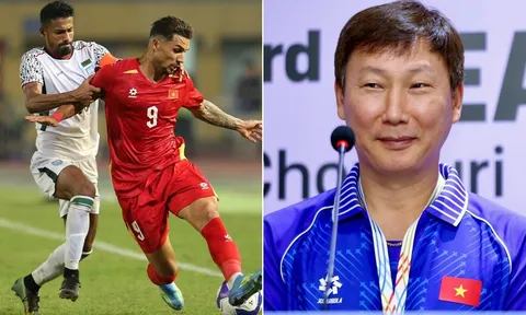 HLV Kim Sang Sik có thay đổi lớn sau trận thắng Bangladesh, ĐT Việt Nam tung hỏa mù trước Malaysia