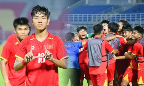 Ngược dòng 'nghẹt thở' đánh bại ĐKVĐ Australia, ĐT Việt Nam khiến CĐV Đông Nam Á 'dậy sóng'