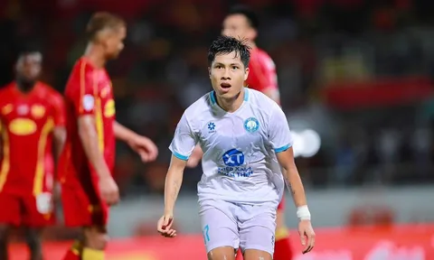 VIDEO: Văn Vĩ ghi bàn gỡ hoà cho Nam Định trước Selangor sau pha kiến tạo của cựu sao Ngoại hạng Anh