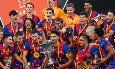 Barcelona vô địch La Liga sau El Clasico, Gavi tiết lộ màn khẩu chiến với Vinicius
