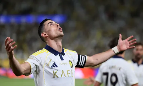 Ronaldo lập cú đúp, Al Nassr vô địch Saudi Pro League sau nhiều năm chờ đợi