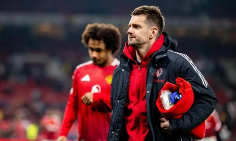 Man United công bố bản hợp đồng thứ 2 sau Ederson, ngôi sao 40 tuổi đổi ý trước World Cup 2026