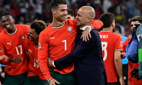 HLV tuyển Bồ Đào Nha xác định xong bến đỗ sau World Cup 2026, Ronaldo gặp ác mộng